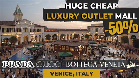 prato italy outlet mall.